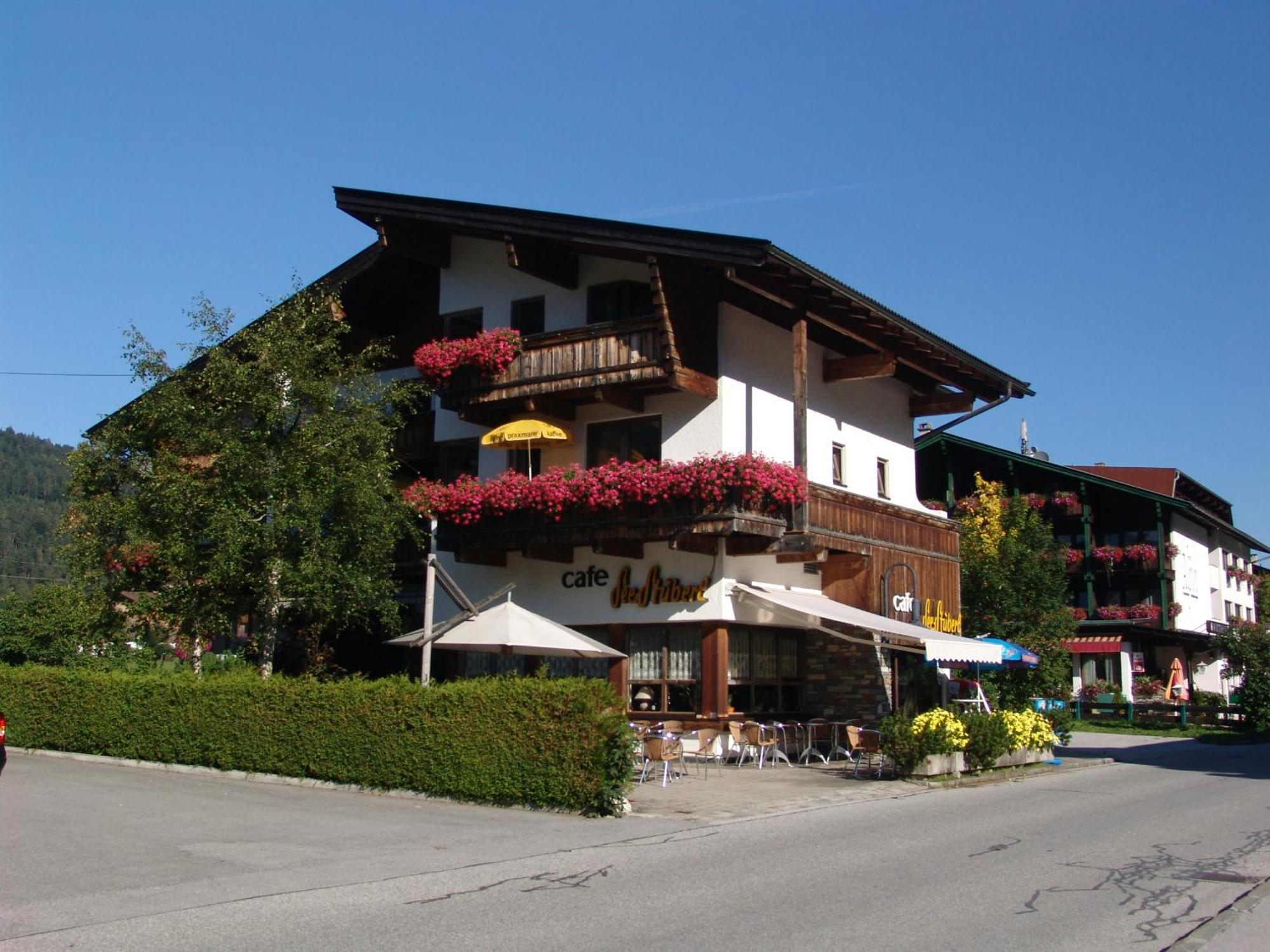 Das Landhaus Am See อาเคนเคียร์ค ภายนอก รูปภาพ